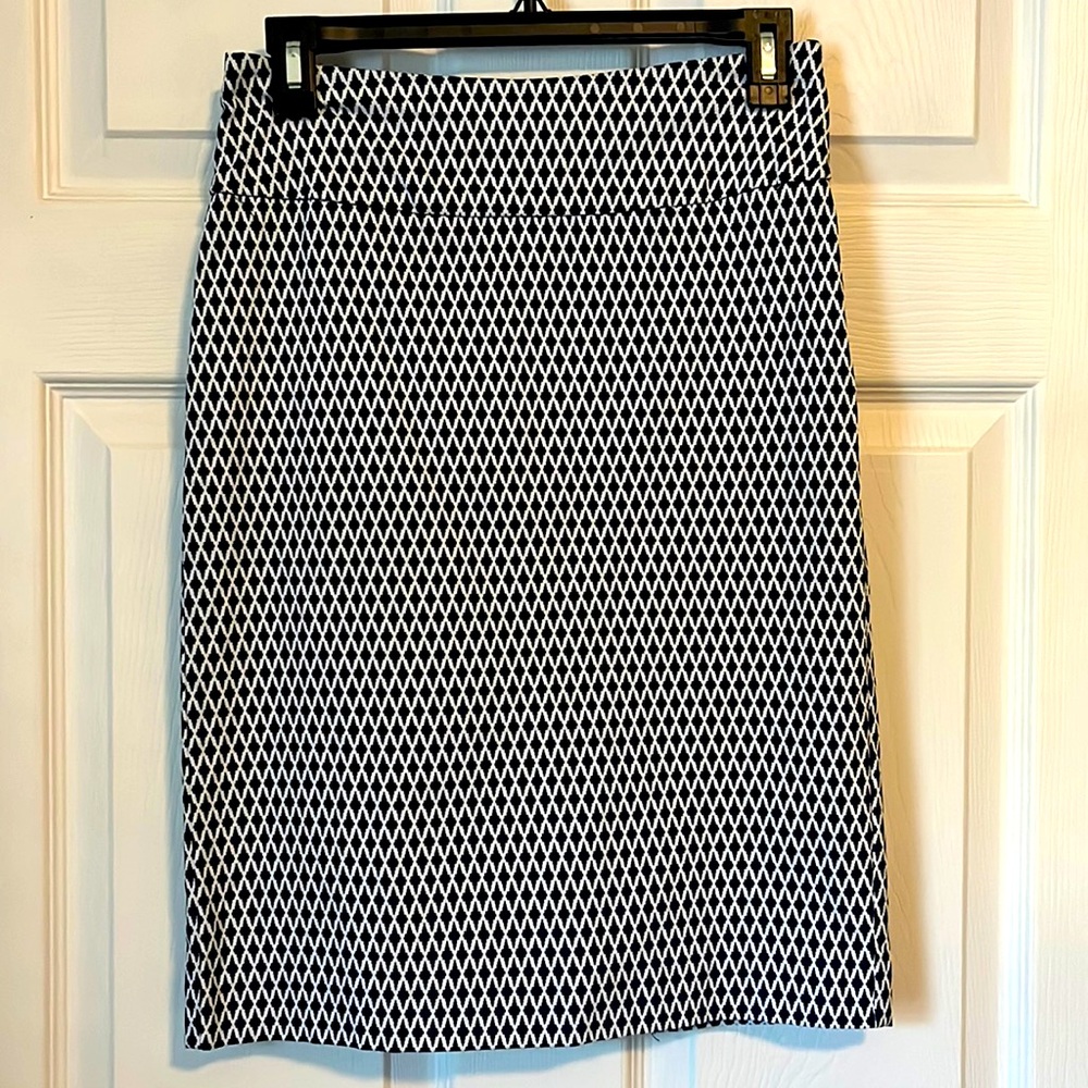 Margaret M Skirt - Small